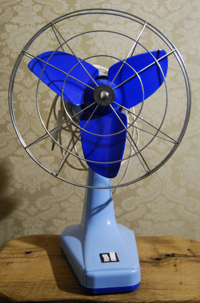 Ventilatore-vintage-metallo-plastica