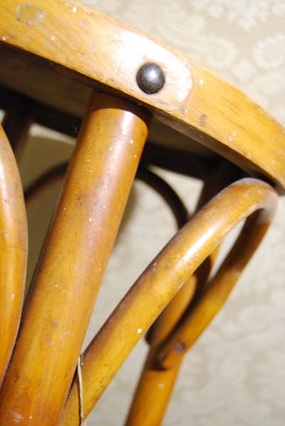 sgabello-thonet-vintage-legno